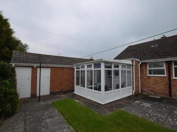 Bungalow 2 Bedroom For Sale Derby Derbyshire 279000 ES101677772