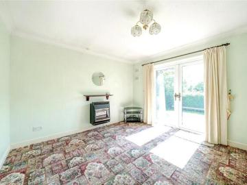 Bungalow 2 Bedroom For Sale Farsley West Yorkshire 258500 ELS99840578