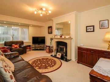 Bungalow 2 Bedroom For Sale North Yorkshire North Yorkshire 240000 ES101100179