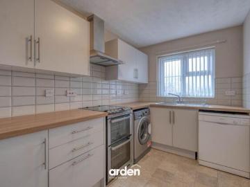 Bungalow 2 Bedroom For Sale Redditch Worcestershire 190000 ES101678822