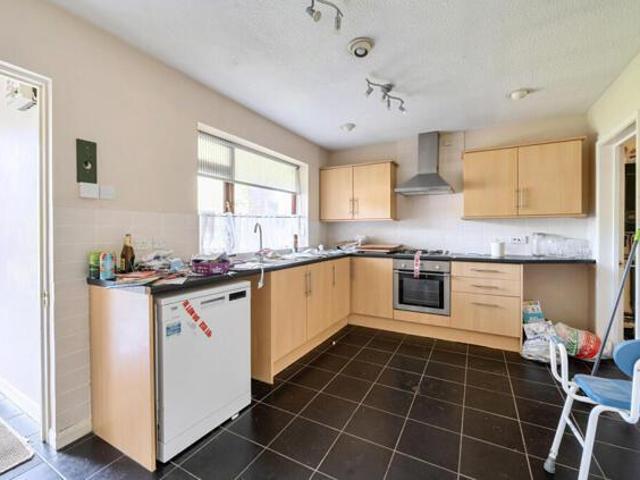 Bungalow 2 Bedroom For Sale Tewkesbury Gloucestershire 245000 ES101677804