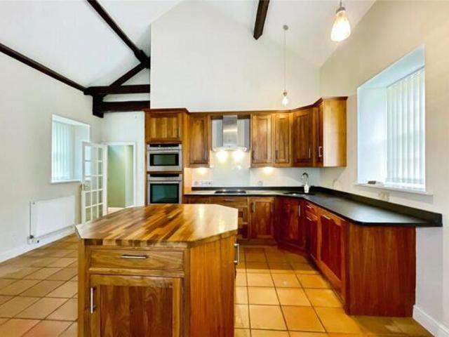 Bungalow 2 Bedroom For Sale Truro Cornwall 180000 ES101797111
