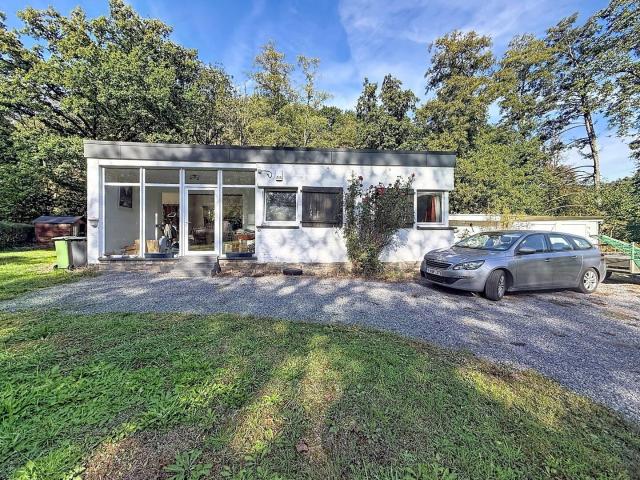 Bungalow 2 ch. dans un cadre verdoyant