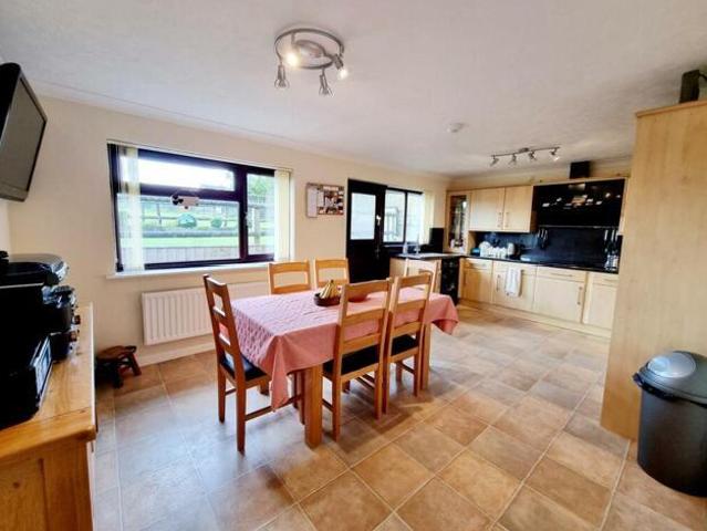 Bungalow 3 Bedroom For Sale Cornwell Oxfordshire 390000 ES101678110