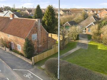 Bungalow 3 Bedroom For Sale Cleethorpes North East Lincolnshire 375000 ES101777763