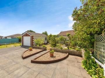 Bungalow 3 Bedroom For Sale Burry Port Carmarthenshire 375000 ES101168341