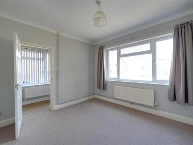 Bungalow 3 Bedroom For Sale Bury St. Edmunds Suffolk 310000 ES101676608