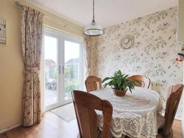 Bungalow 3 Bedroom For Sale Gedling Gedling 295000 ES100456405