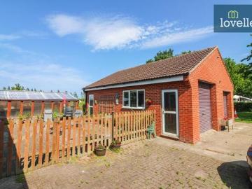 Bungalow 3 Bedroom For Sale Lincolnshire Lincolnshire 425000 ES101352060