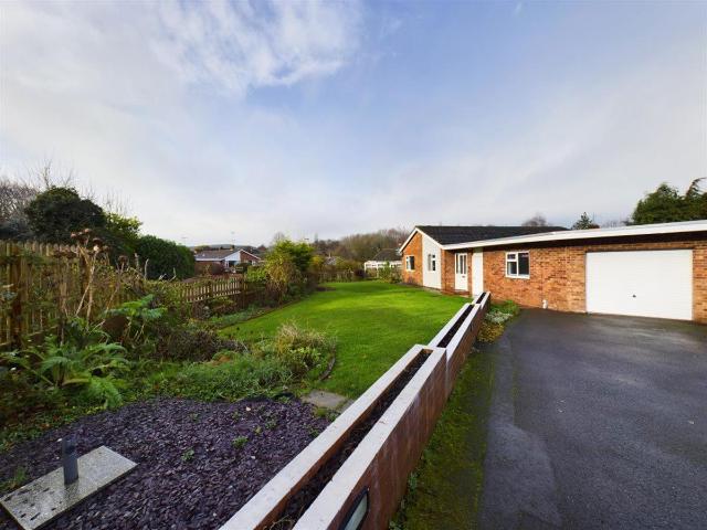 Bungalow to let in Orleton, Nr Ludlow SY8 4PG | Cobb Amos