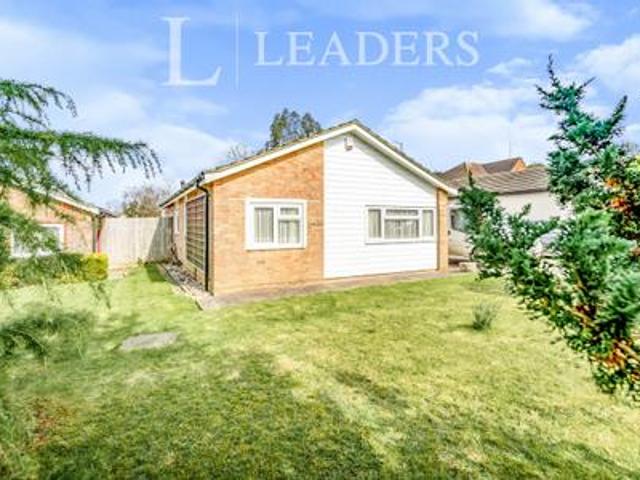 Bungalow to rent in Oliver Road, Horsham, West Sussex, RH12 | Leaders