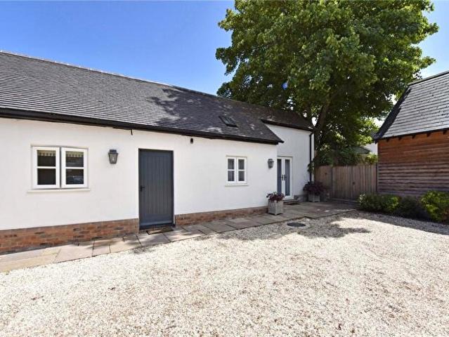 Bungalow To Rent In Aston Rowant, Watlington, Oxfordshire, OX49