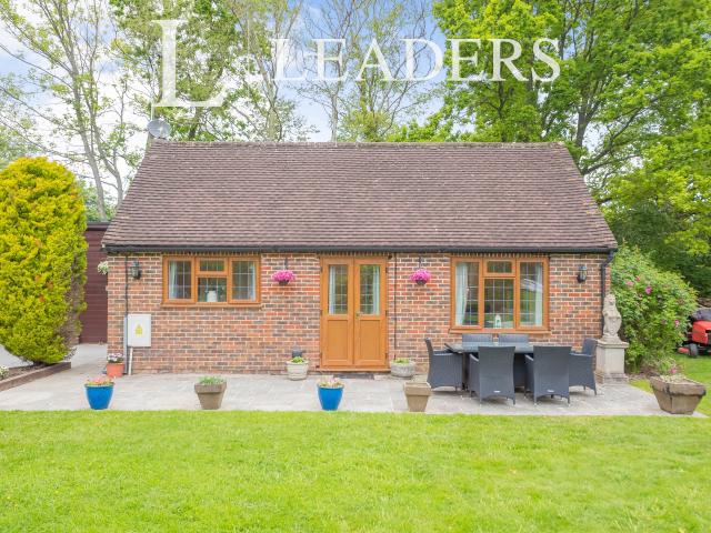 Bungalow to rent in Greenfield House, Dowlands Lane, Copthorne, Crawley, RH10 | Leaders