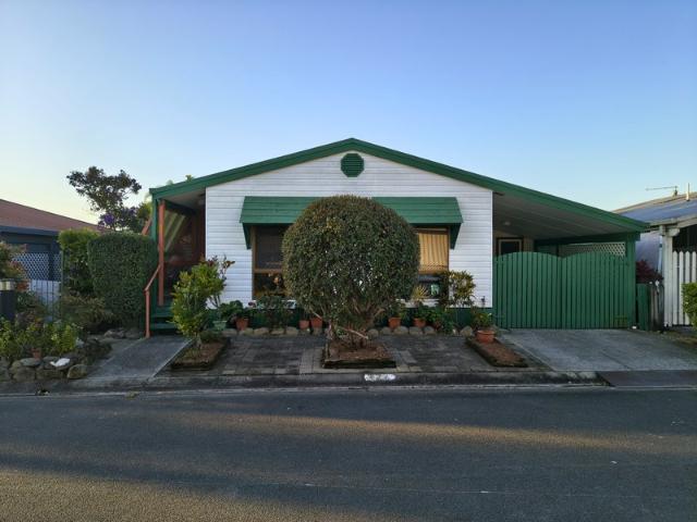 Bungalow Village Burleigh Waters Site 127