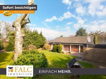 Bungalow am Wald mit Keller, Garage und großem Garten