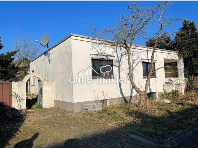Bungalow auf schönem Eckgrundstück nähe Rhein