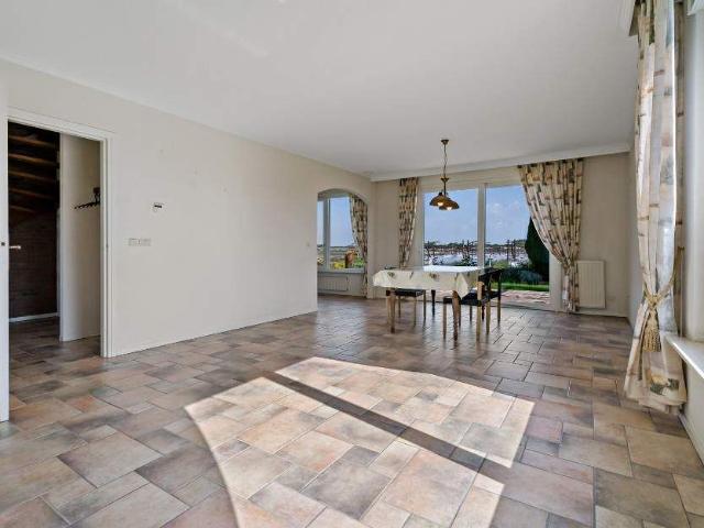 Bungalow Bavelseweg, Molenschot À Louer