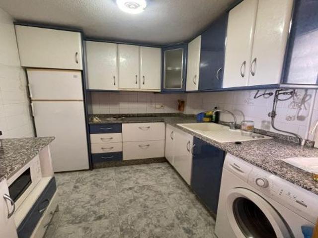 Bungalow / Chalet adosado en urbanización con piscina y parking privado – Playa de San Juan, Alicant