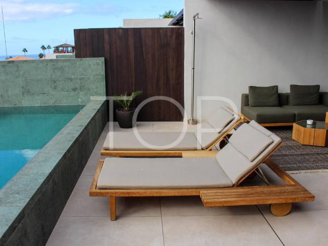 Bungalow con piscina privada y vistas al mar en resort de la. 50m² Adeje