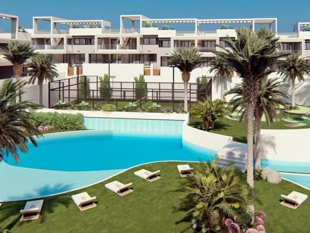 Bungalow en venta en Torrevieja, Alicante Costa Blanca