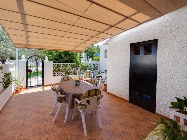 Bungalow en venta en Torrevieja, Alicante Costa Blanca
