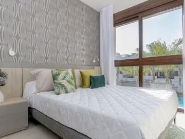 Bungalow en venta en Torrevieja, Alicante Costa Blanca