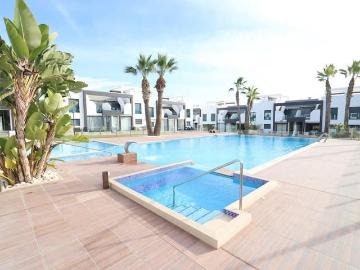 Bungalow en venta en Urbanización la Zenia II - Aire acondicionado