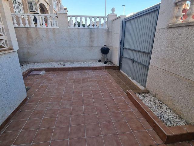 Bungalow en venta en La Mata, Alicante Costa Blanca