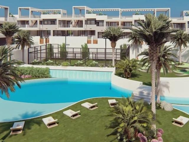 Bungalow en venta en Torrevieja, Alicante Costa Blanca