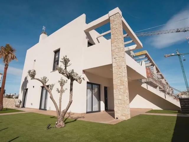 Bungalow en venta en Pilar de la Horadada, Alicante Costa Blanca