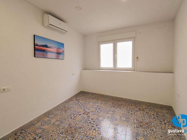Bungalow en El Lagar de las Pitas con Piscina y Terraza en Alquiler