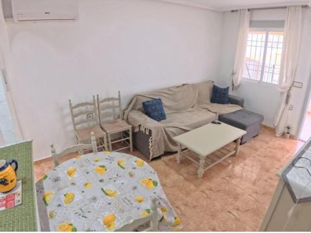Bungalow en planta alta con solárium privado y piscina – Altos del Limonar