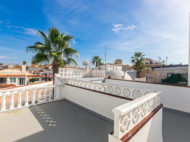 Bungalow for rent in La Florida, Orihuela, Alicante