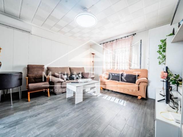 Bungalow for rent in Mil Palmeras, Pilar de la Horadada, Alicante