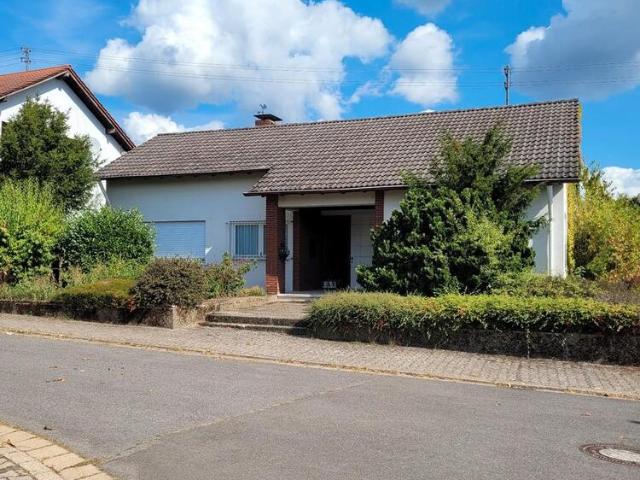 Bungalow für Grundstücksliebhaber ohne Provision!
