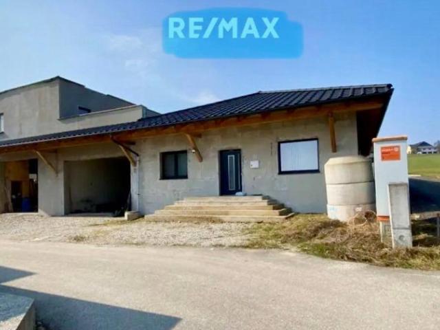 Bungalow im Mischbaugebiet Gewerblich + Wohnen