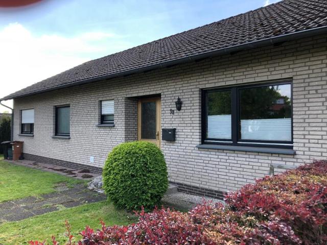 Bungalow in bester Lage von Langförden mit großem Garten, Garage