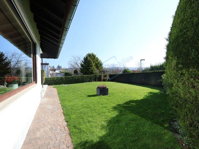 BUNGALOW in Feldrandlage Trautheim