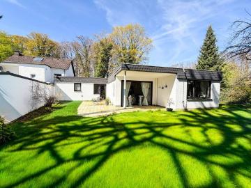 Bungalow in ruhiger Waldrandlage