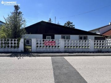 Haus zum Verkauf in 2700 - Garten