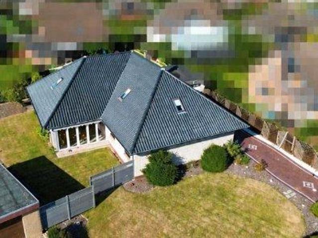 Bungalow mit Ausbaureserve 723 m² Grundstück in Toplage Nordenham