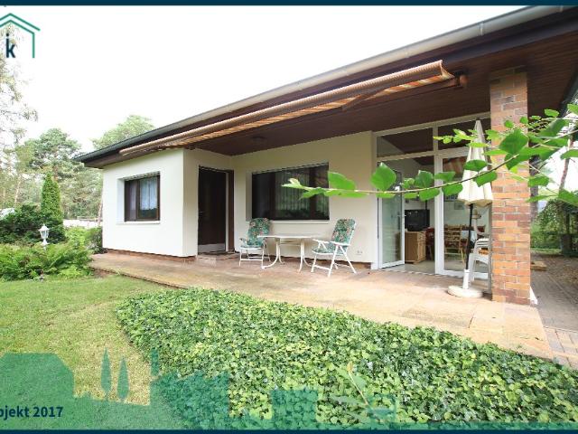 Bungalow mit Garage auf schönem Grundstück zur Pacht