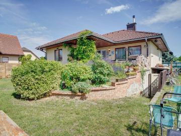 Bungalow mit Grün & Fernblick in Ruhelage!