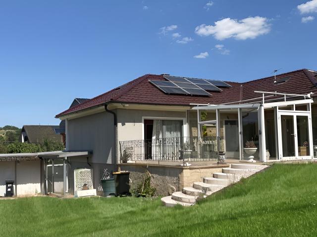 Bungalow mit großem Garten eine Oase in bevorzugter Lage