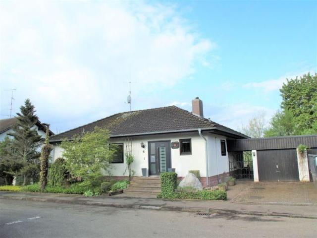 Bungalow mit schönem Garten in Burgrieden/Rot zu vermieten