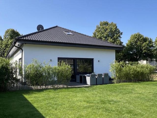 Bungalow mit PV Anlage und Wärmepumpe zentral in Verl