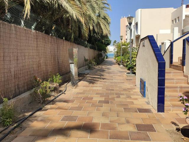 BUNGALOW PLAYA FELIZ