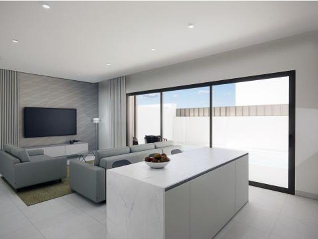 Bungalow Planta Baja en Venta en Pilar de la Horadada, Alicante