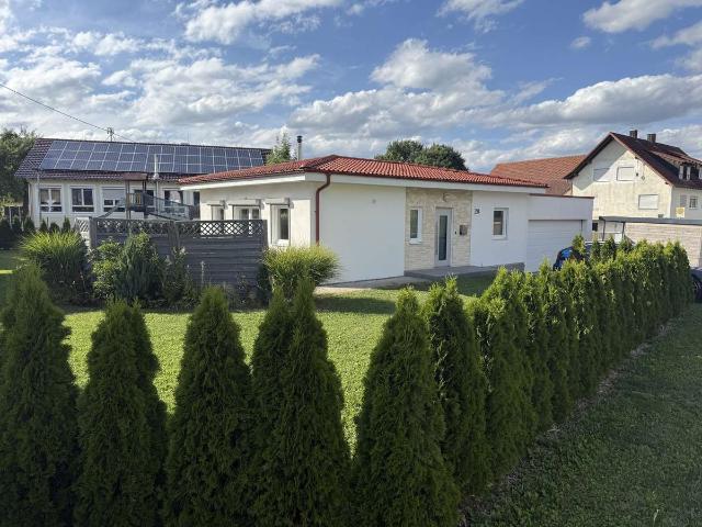 Bungalow Raumwunder Doppelgarage großzügiges Grundstück