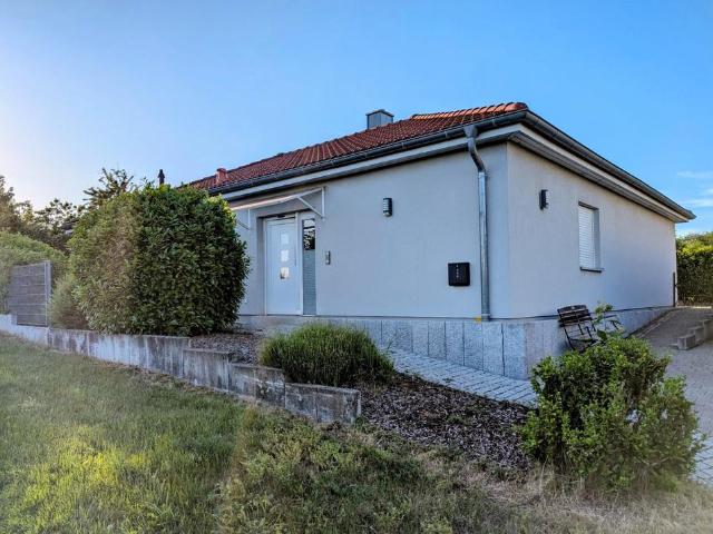 BungalowHaus in ruhiger Lage am Ortsrand